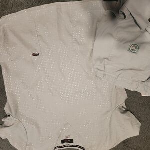 Koi Lite Sparkling Light Seafoam ( Had A Hard Time With Pics And Actual Color)